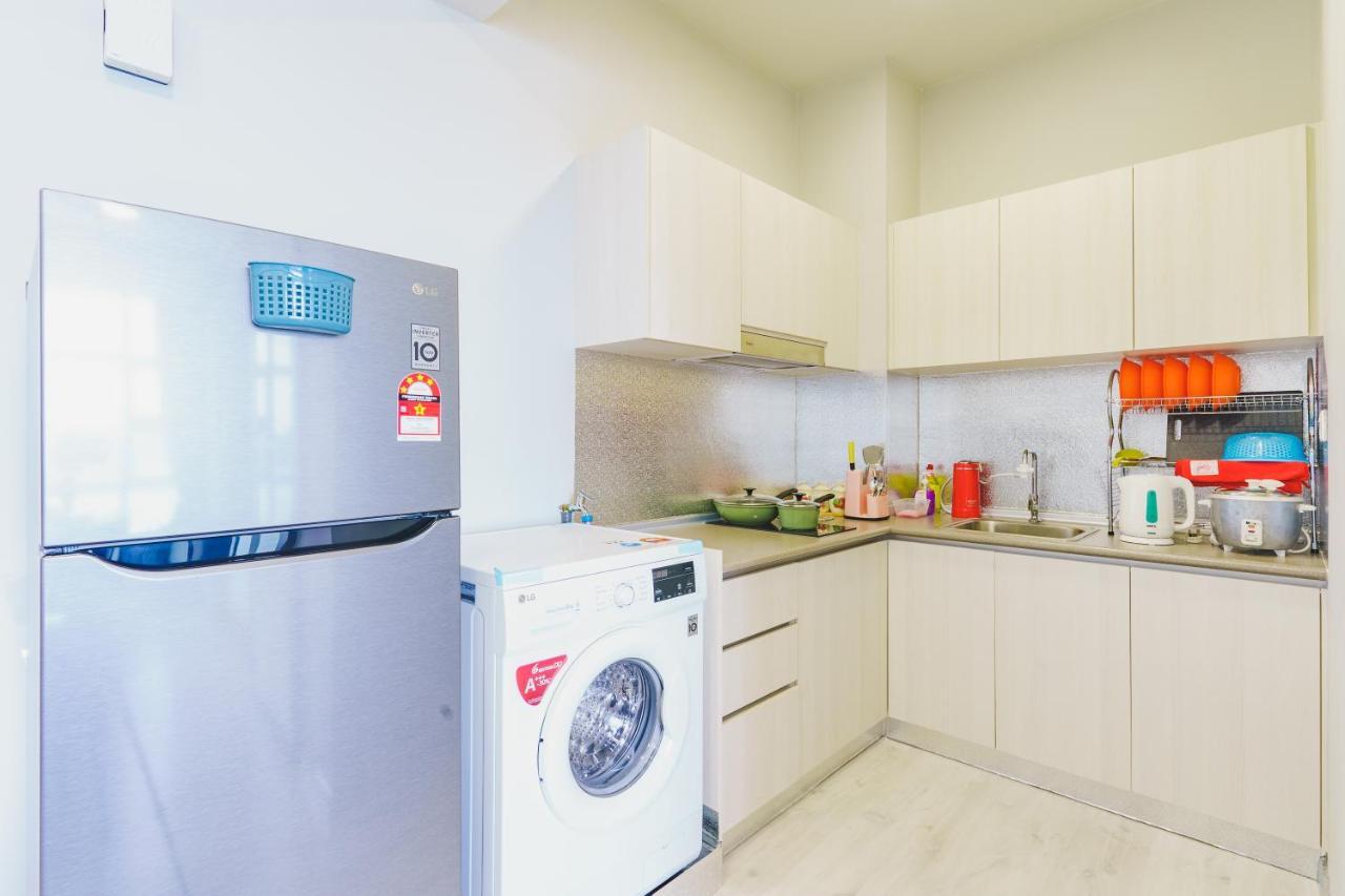 Full Seaview 2r1b For 6pax In Apartment Kota Kinabalu