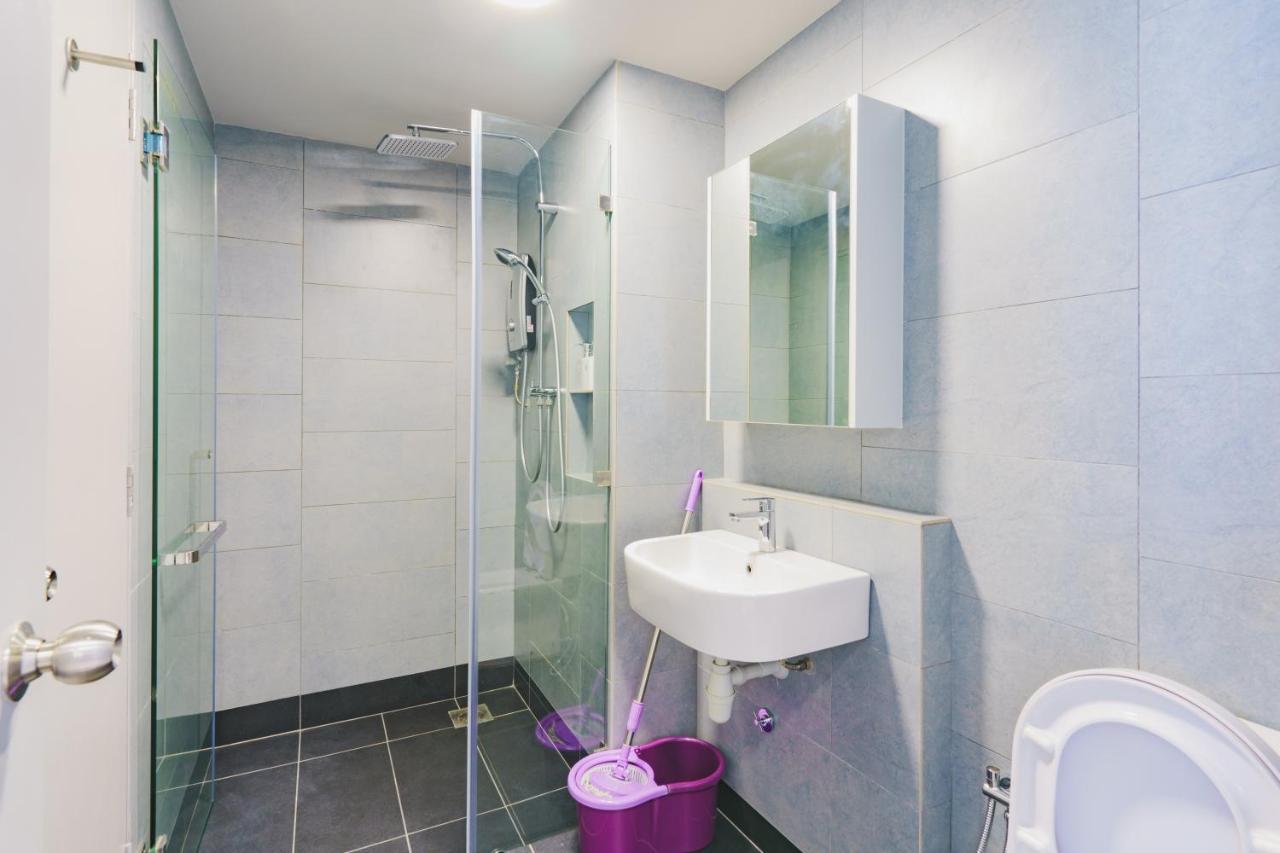 Full Seaview 2r1b For 6pax In Apartment Kota Kinabalu