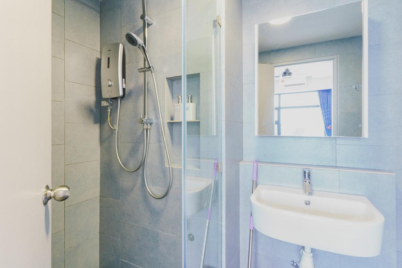 Full Seaview 2r1b For 6pax In Apartment Kota Kinabalu